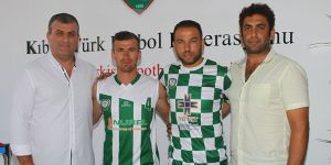 Piro ve Niyazi imzaladı