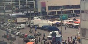 FİNLANDİYA'DA BIÇAKLI SALDIRI!