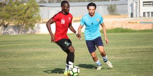 Yenicami’de yabancılar tamam