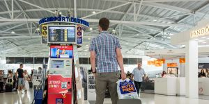 Larnaka’dan Heathrow’a uçmak, Ercan’a göre 1.364 TL daha ucuz