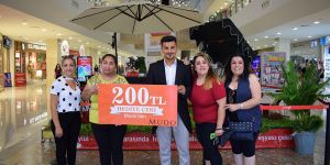 Çekilişle ev eşyaları kazandılar