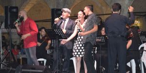 LBO, "Sinatra" şarkılarıyla sezonu açtı