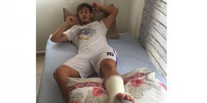 Semih’in ayağı alçıda