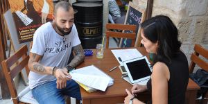 'Batıyorum ve  sesimi duyan yok’