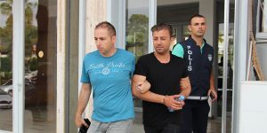 2’şer ay hapis cezasına mahkum edildiler...