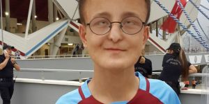 Halı sahada yaşamını yitirdi