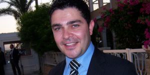 GÖKTÜRK ÖTÜKEN HP'DEN İSTİFA ETTİ