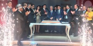 Özgürgün yine tarih istedi