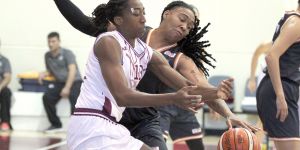 YDÜ evinde güldü: 93- 83