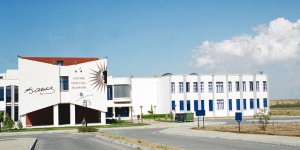 ŞİİRLERLE BÜYÜSÜN ÇOCUKLAR