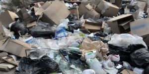 Güney Kıbrıs’ta çöplükte şarjör bulundu