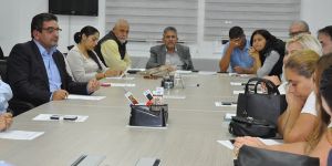 ‘ÇOCUKLAR, OKULSUZ KALMASIN’!