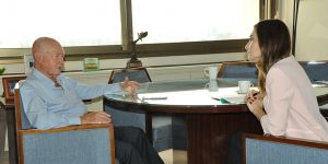 “Türkiye’nin AB üyesi Kıbrıs’a yeniden müdahalesi milyonda bir ihtimal değil.”