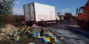 Yağ tenekeleri yola saçıldı