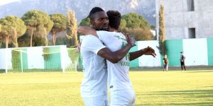 Yeşilova seriye bağladı: 2-0
