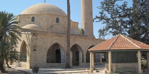 Çalınan örtü iade edilecek