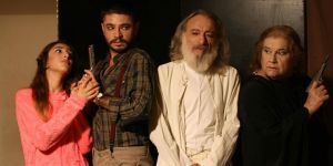 "Bana Bir Şans Ver" oyunu Lefkoşa'da sahneleniyor