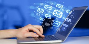 Kıbrıs'ın güneyinde "Love Eleni" skandalı