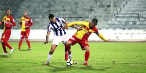 Çetinkaya yarışın içinde: 2-1