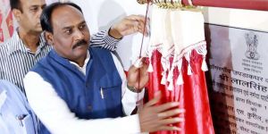 Cinayetle suçlanan 'Mutluluk Bakanı' kayıp