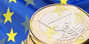 Euro Grubu olağanüstü toplanıyor