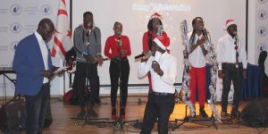 LAÜ öğrencilerinden Noel kutlaması