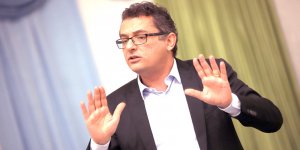 Tufan Erhürman'dan Hükümete: 'Biraz ciddiyet'