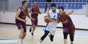 YDÜ'den fire yok: 71-65