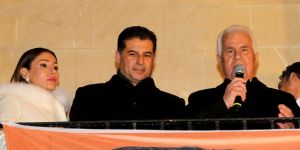 Türkiye'den Özgürgün'e tebrik