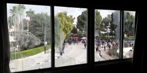 İşte gazetenin içi! Darmadağın ettiler!