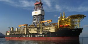 SAIPEM, Limasol Limanı'na çekildi