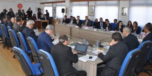 CUMHURBAŞKANLIĞI BÜTÇESİNE OYBİRLİĞİ