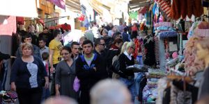 Kıbrıslı Türkler "%61 memnun"