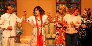 “8. Beşparmaklar Tiyatro Festivali Başladı”