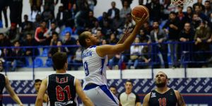 LAÜ kazandı, beklemeye başladı: 90-72