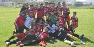 Sezonun ilk şampiyonu Hamitköy