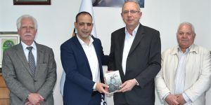 Harmancı, Ziya Rızkı Vakfı yöneticilerini kabul etti