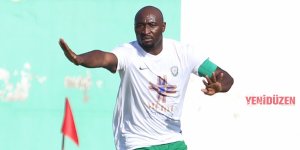 Ayrılıyor iddiaları yalanlandı