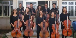 DAÜ Çelistleri, Sahnedeydi