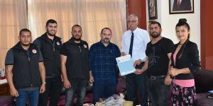 Sokak köpekleri kısırlaştırılıyor