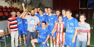 Gençlerde zirve DAÜ’nün