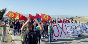 Ağrotur üssünde savaş karşıtı eylem