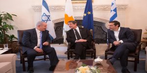 3'lü zirve tamamlandı