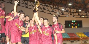 İlk yılda kupalara ambargo