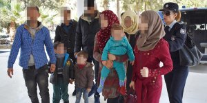 Canlıya hapis, ölüye mezar