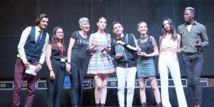 UKÜ, Brianna, Kate Linn, Cira ve Monoir ile coştu