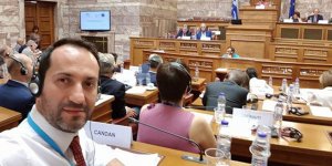 Candan, AKPA toplantısında konuşma yaptı