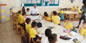 Öğrenciler, Fikret Hoca’dan temiz bir çevre istedi