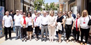 Gencay Eroğlu parmağını kırdı, tanıtım ertelendi