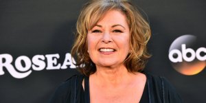 Irkçı paylaşımı nedeniyle işinden oldu